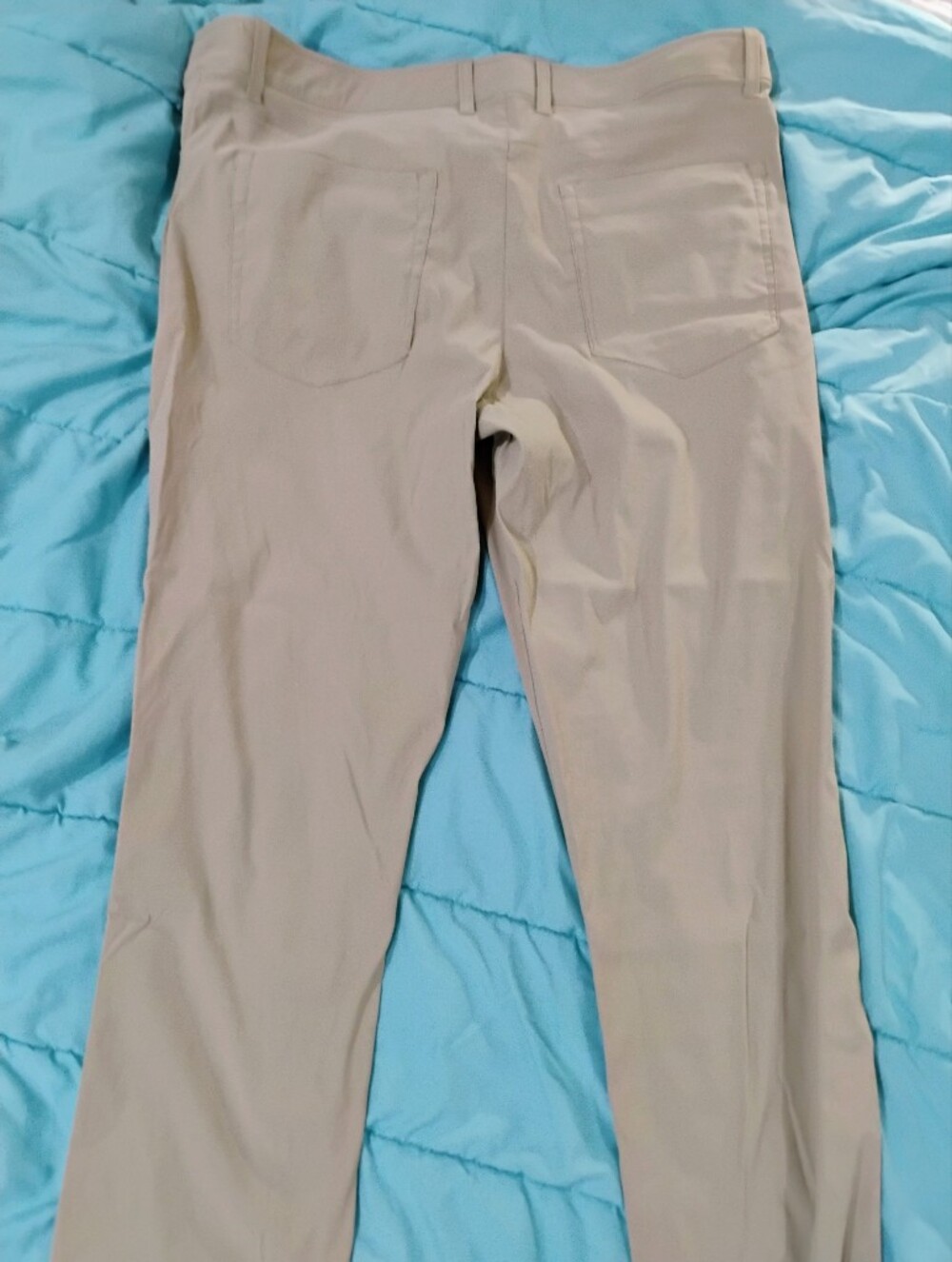 DKNY men's Light Beige Straight-Leg Stretch Pants Sz36x30